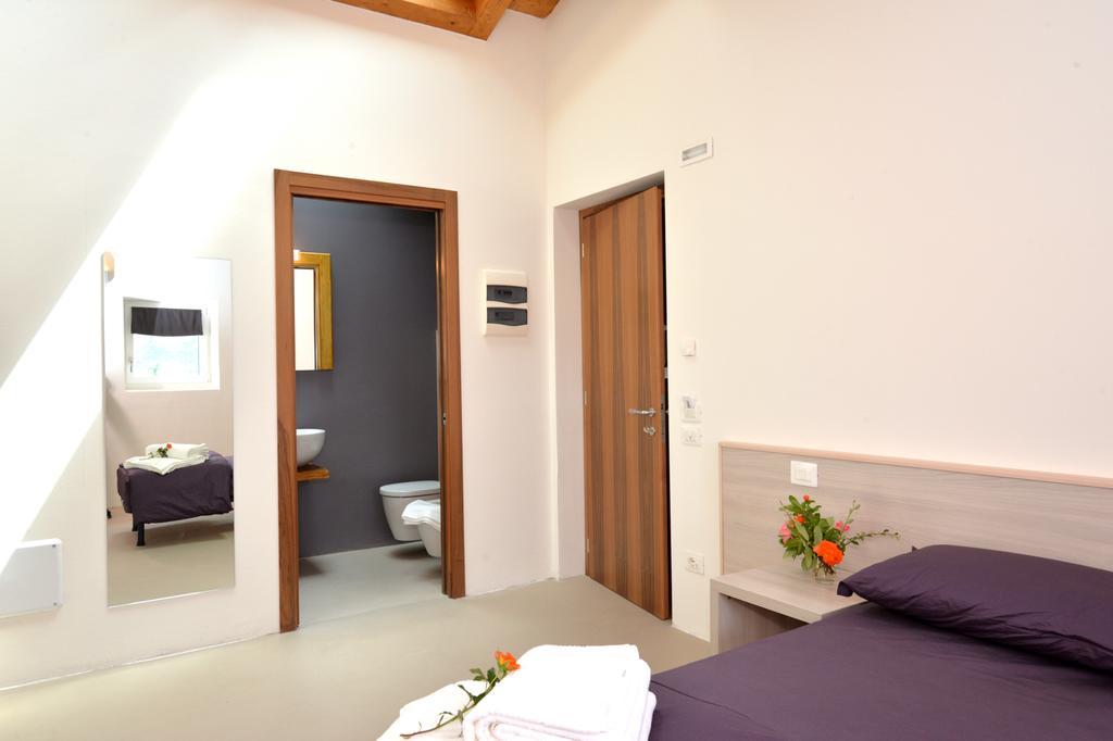 Agriturismo Tre Forti Rivoli Veronese Rom bilde